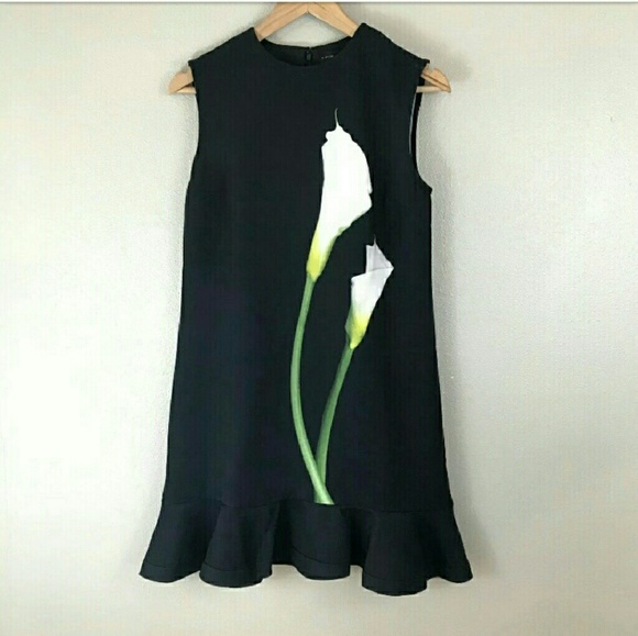 Victoria Beckham Dresses & Skirts - Victoria Beckham Lilly Calla dress